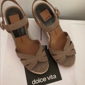 Dolce Vita heels - Only worm once